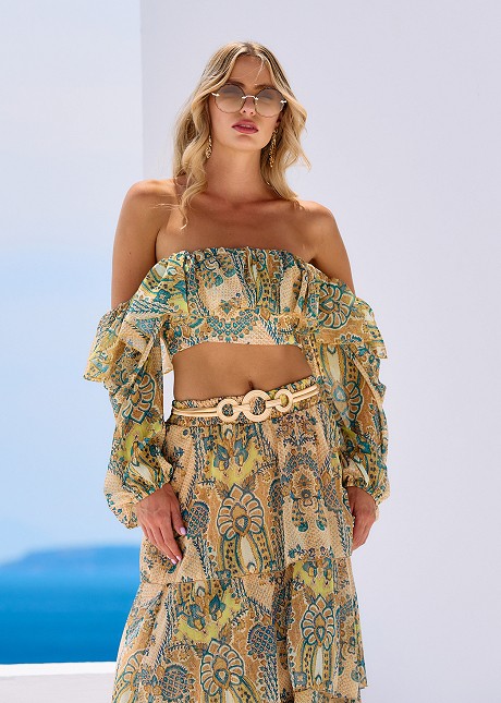 Crop top with ruffles and paisley print