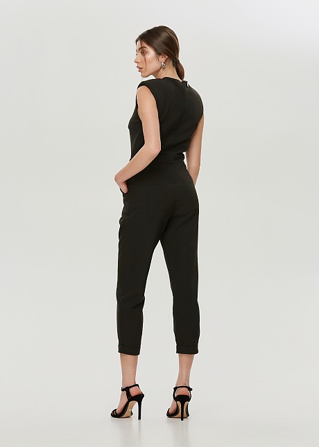 Tailored jumpsuit with pockets