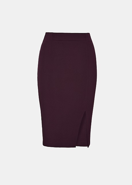 Pencil skirt with split at the front