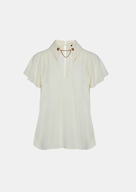 Blouse with a collar and flared sleeves