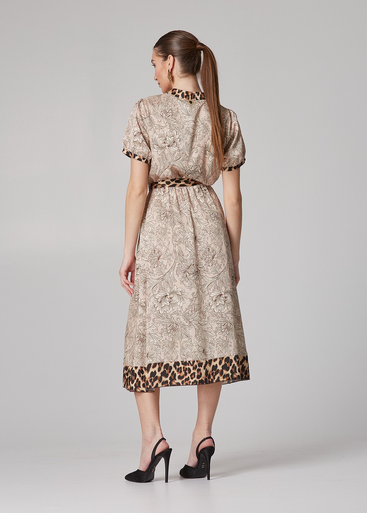 Midi floral dress with animal print details
