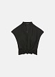 Sleeveless shirt with front tie