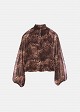 Bluză cu leopard print și guler înalt