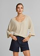 Knitted blouse with 3/4 sleeves