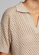 Knitted top with sleeves and a collar