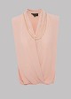 Sleeveless blouse with necklace